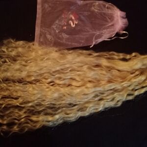 Slavic Hair Weft's Pre-owned